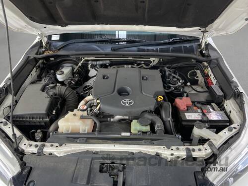 2018 Toyota Hilux 4x4 SR5 Extra Cab T/Diesel (Auto)