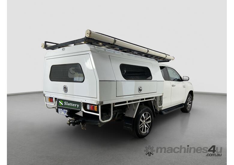 2018 Toyota Hilux 4x4 SR5 Extra Cab T/Diesel (Auto)