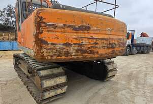 Hitachi ZX200 Excavator With 2025 HW Cat320 Shear and Grab Attachment