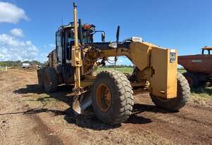 Caterpillar 2011   140M Grader