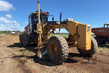 Caterpillar 2011   140M Grader