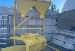 2019 Heavy Duty Sandbag Filling Hopper & J Bin Excavator Attachment