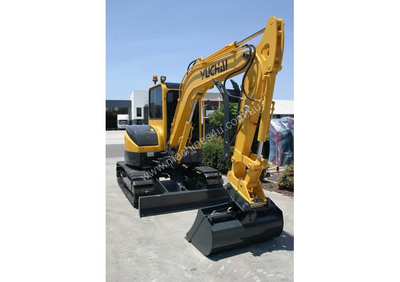 Yuchai Yc55sr Zero Swing Mini Excavator