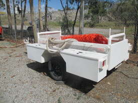 Custom Box Trailer - picture0' - Click to enlarge