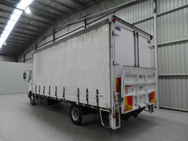 2006 Hino FC Taut Liner - picture1' - Click to enlarge