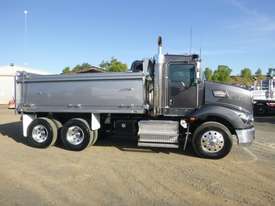 Kenworth T409 Tipper Truck - picture0' - Click to enlarge