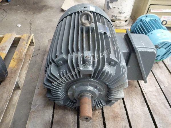 caption TECO 60HP 3 PHASE ELECTRIC MOTOR/ 2800RPM