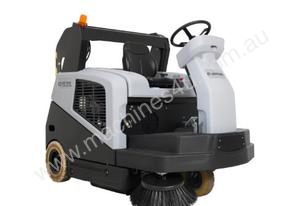 Nilfisk SW5500 Hybrid powered sweeper Battery, LPG & Diesel