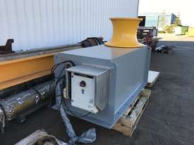 10T Capstan Winch - Electric - picture2' - Click to enlarge