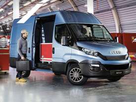 Iveco 35S13V 12M3 - picture0' - Click to enlarge