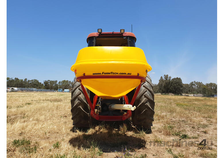 New 2018 Farmtech FARMTECH IP700P PENDULUM SPREADER 700L 3PL Spreader