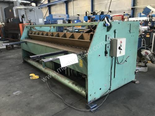 Just In - 3050mm x 4mm Hydraulic Guillotine