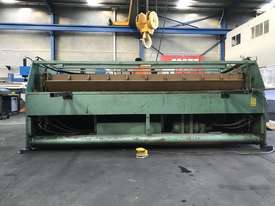 Just In - 3050mm x 4mm Hydraulic Guillotine - picture1' - Click to enlarge