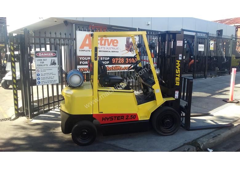 caption Hyster Forklift 2.5 Ton 4300mm Lift Container Mast Side Shift LPG $13000+gst