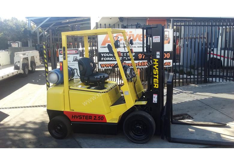 caption Hyster Forklift 2.5 Ton 4300mm Lift Container Mast Side Shift LPG $13000+gst