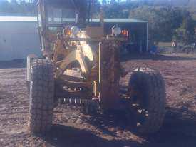 caterpillar 130g grader - picture0' - Click to enlarge