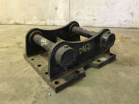 HEAD BRACKET TO SUIT 11-16T EXCAVATOR D962 - picture2' - Click to enlarge