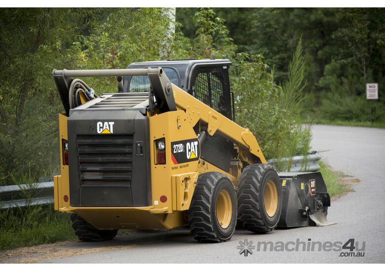 CATERPILLAR® 272D2 SKID STEER LOADER