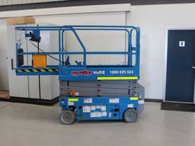 Scissor Lift - 19' (7.79m) Narrow Electric - picture2' - Click to enlarge