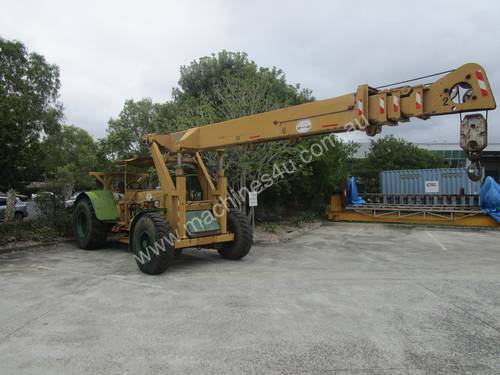 BHB Tractor Crane