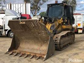 2015 Caterpillar 963D - picture1' - Click to enlarge