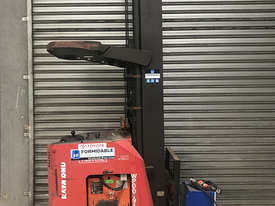 Raymond 7400 Reach Forklift Forklift - picture0' - Click to enlarge