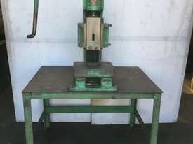 Accro 12ton Fly Press on metal stand - picture0' - Click to enlarge