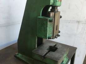 Accro 12ton Fly Press on metal stand - picture0' - Click to enlarge