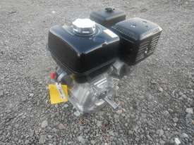 Robin EX270 9HP Petrol Engine - picture0' - Click to enlarge