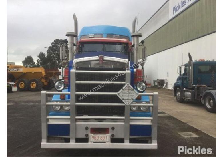 caption 2009 Kenworth T908