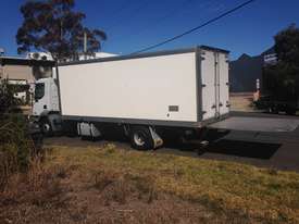FREEZER TRUCK_10 PALLET/TAILGATE (FOR SALE) - picture1' - Click to enlarge