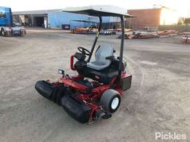 2012 Toro Greenmaster 3250-D - picture2' - Click to enlarge