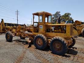 1963 Caterpillar 12E 21F Grader *CONDITIONS APPLY* - picture2' - Click to enlarge
