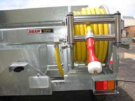 No. 21 Fire Fighting Tanker Trailer - picture1' - Click to enlarge