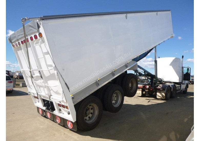 caption Moore Semi Tipper Trailer