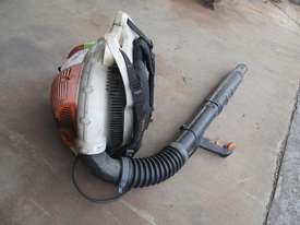 Stihl BR600 Backpack Blower - picture0' - Click to enlarge