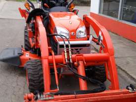 Used Kubota BX25 Tractor/Loader/Backhoe - picture2' - Click to enlarge