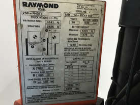 Raymond 7500 Reach Forklift Forklift - picture2' - Click to enlarge