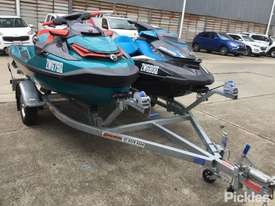 2018 Sea-Doo BRP - picture0' - Click to enlarge