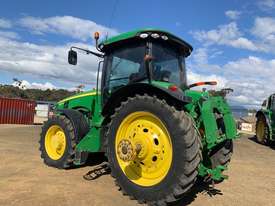 John Deere 8235R Row Crop Tractor - picture1' - Click to enlarge