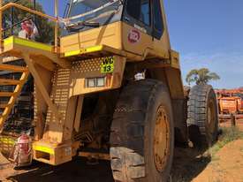 2004 Komatsu HD785-5 Water Cart - picture0' - Click to enlarge