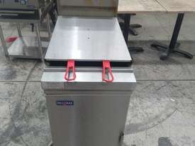 Frymax Natural Gas Tube Fryer - picture0' - Click to enlarge