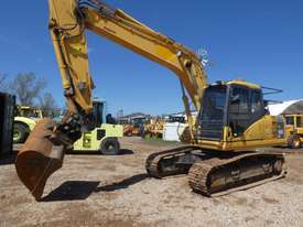 Komatsu PC160LC-7 - picture0' - Click to enlarge