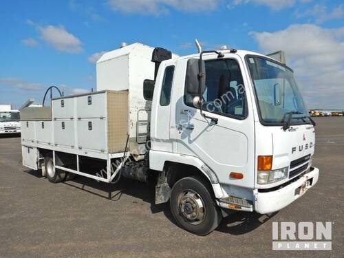 2005 Mitsubishi Fuso FK617 Fighter 4x2 Service Truck