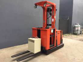 BT TOYOTA OME100M Stock Order Picker - picture0' - Click to enlarge