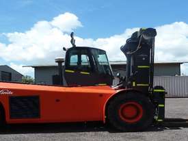 32 Ton Diesel Forklift Low Hours - picture0' - Click to enlarge