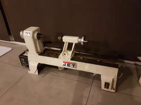 Jet lathe 300mm swing over bed, electronic variable speed - picture0' - Click to enlarge