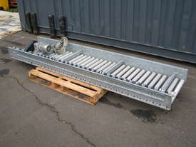 Motorised Roller Conveyor - 2.7m long - picture2' - Click to enlarge