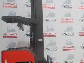 Raymond DR32TT double reach truck in good condition - picture0' - Click to enlarge