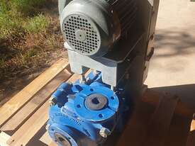 4 Hp 3 Kw New Warman Slurry Pump 2011 - picture1' - Click to enlarge
